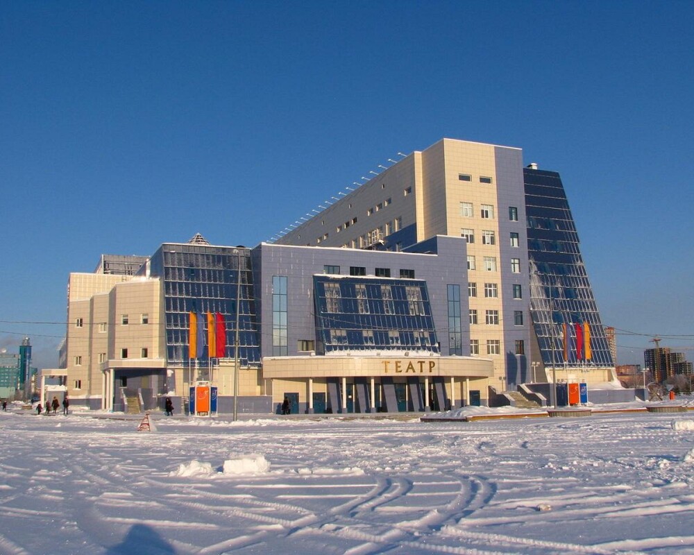 Театр СурГУ