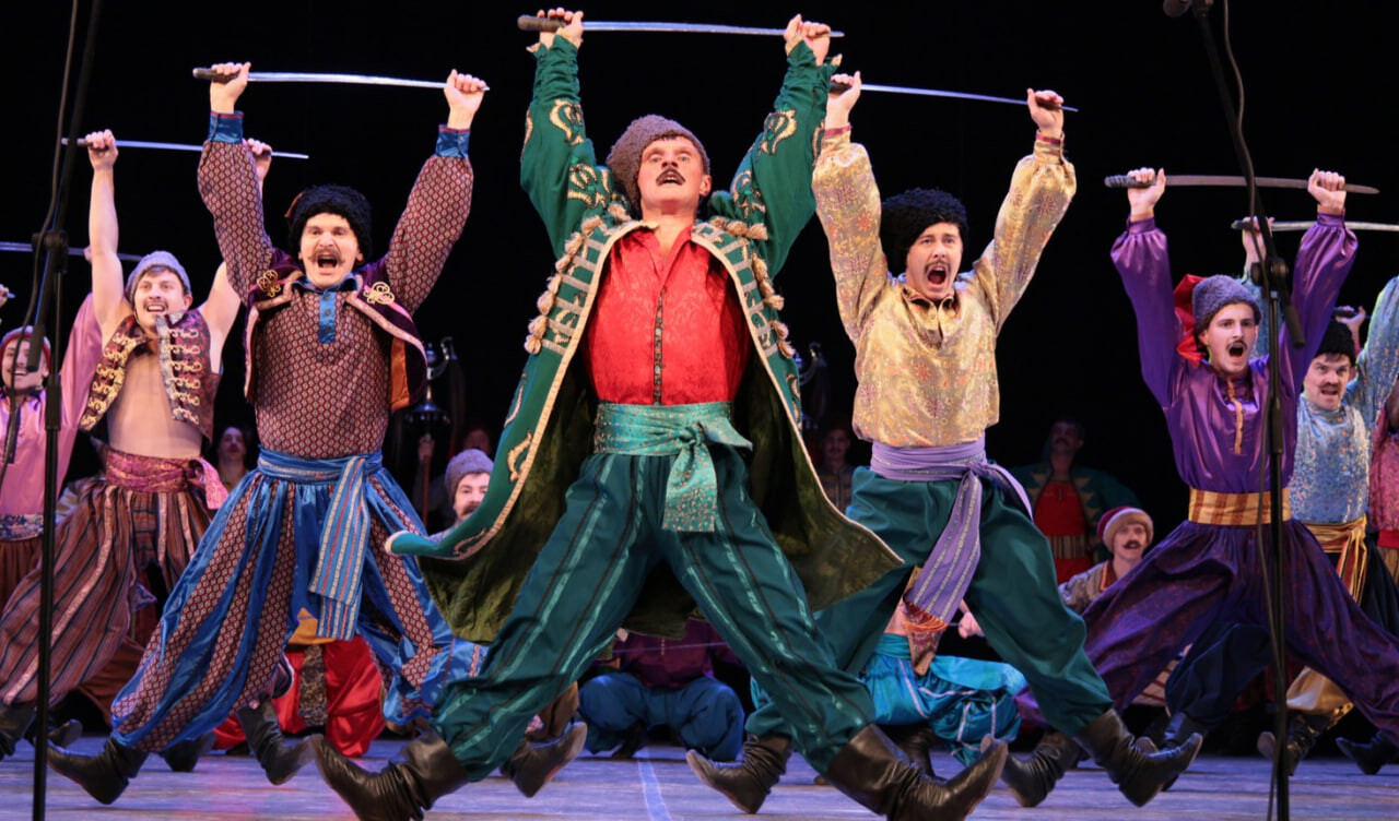 Концерт Государственного ансамбля песни и пляски Донских казаков им. А. Квасова