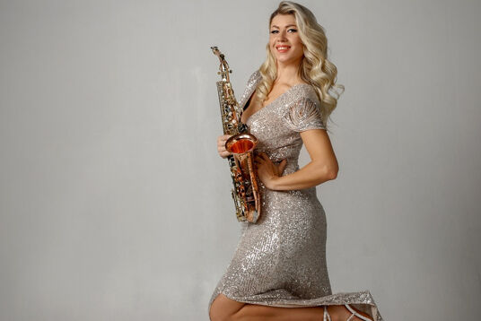 Анастасия Высоцкая LADYNSAX